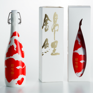 Bottle Design Featuring Multicolored Carp Receives 2018 GERMAN DESIGN AWARD